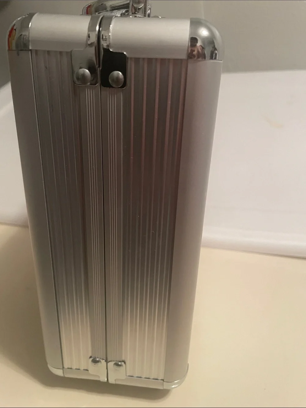 Silver Hard Shell Briefcase storage Carry Case